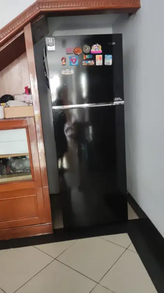 Kulkas AQUA 2 Pintu Twin Inverter AQR-DTM 285 RAP