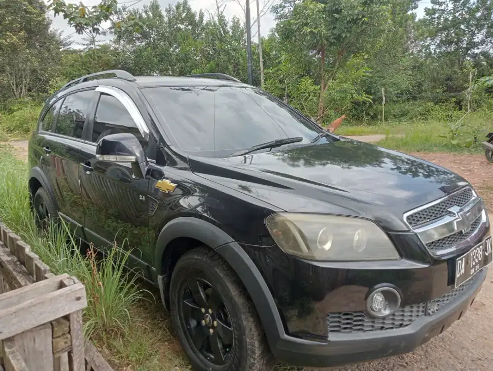CHEVROLET CAPTIVA, BENSIN, A/T 2010, HITAM