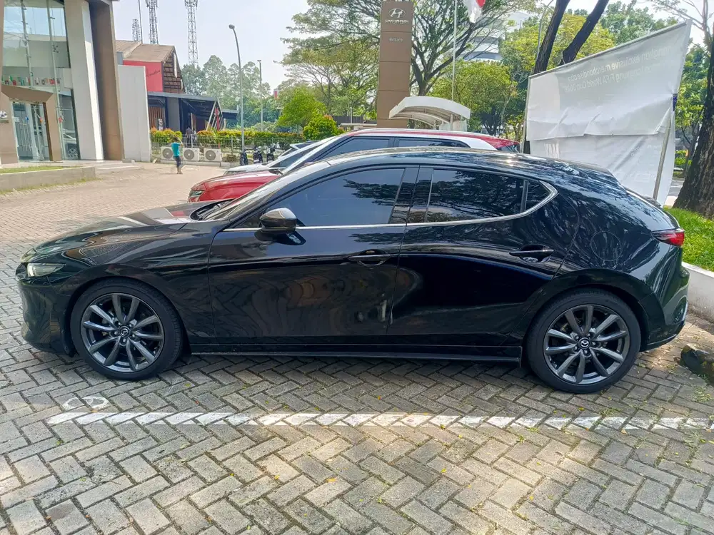 MAZDA 3 2.0 Hatchback Bensi-AT 2019