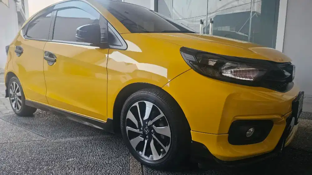 Brio rs urbanite two tone 2021