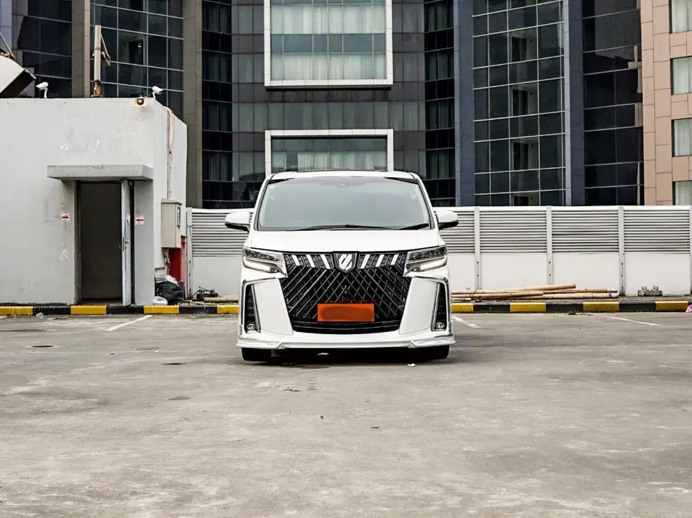 Alphard 2.5 G Tss upgrade Modelista Lombardi 2020