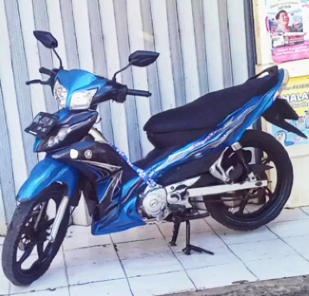 DIJUAL CEPAT YAMAHA JUPITER Z CW MESIN ORI PAJAK HIDUK NEGO