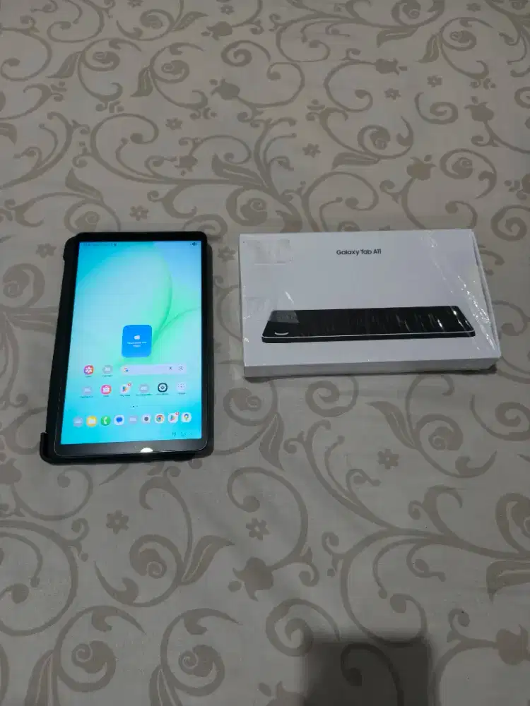 Samsung Tablet A11 4/64 GB semua masih Original dan Fullset