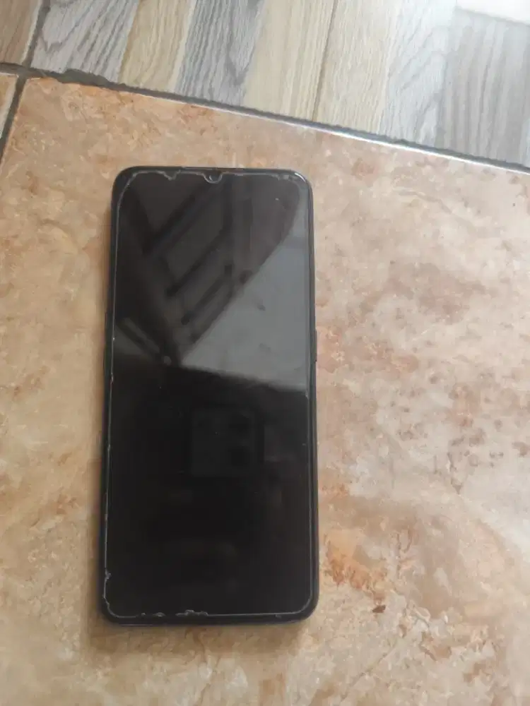 Dijual HP OPPO A5 2020