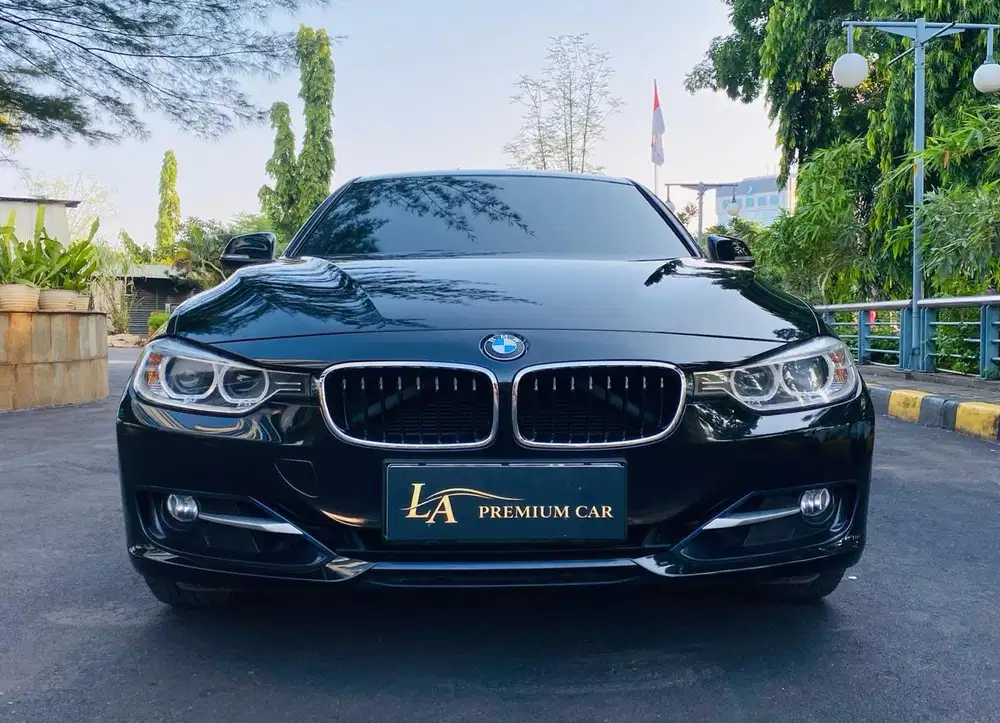 [DIJUAL CEPAT] BMW 320i F-SPORT 2015