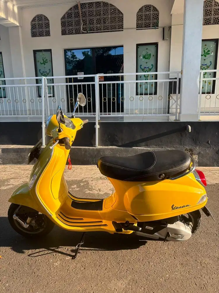 Dijual Vespa Piaggio LX 125
