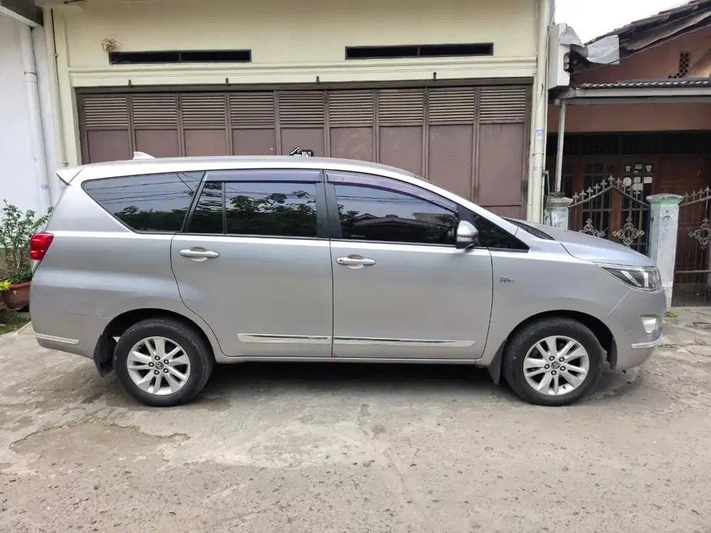 Toyota Kijang Innova 2017 Bensin