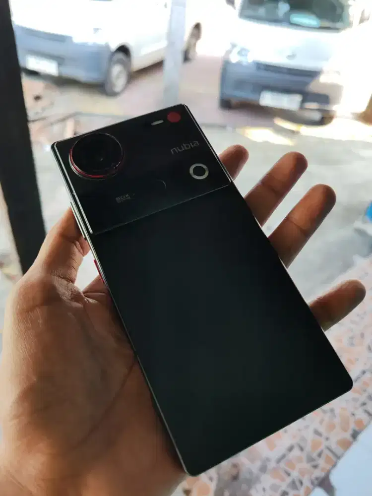 Nubia Z70 Ultra 5G 1TB