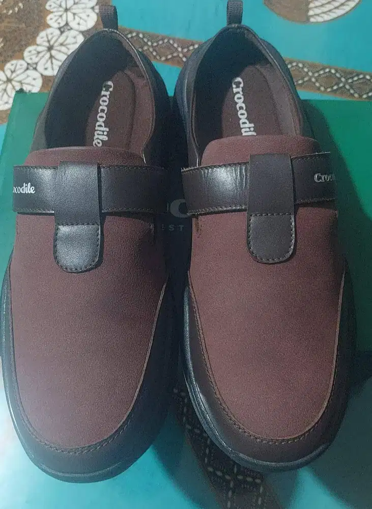 Di Jual Sepatu Sandal Pria Crocodile CR 2165