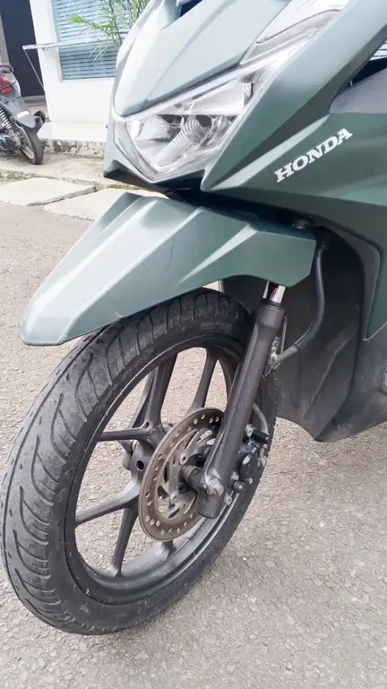 Honda Beat Deluxe  2023 pajak hidup panjang