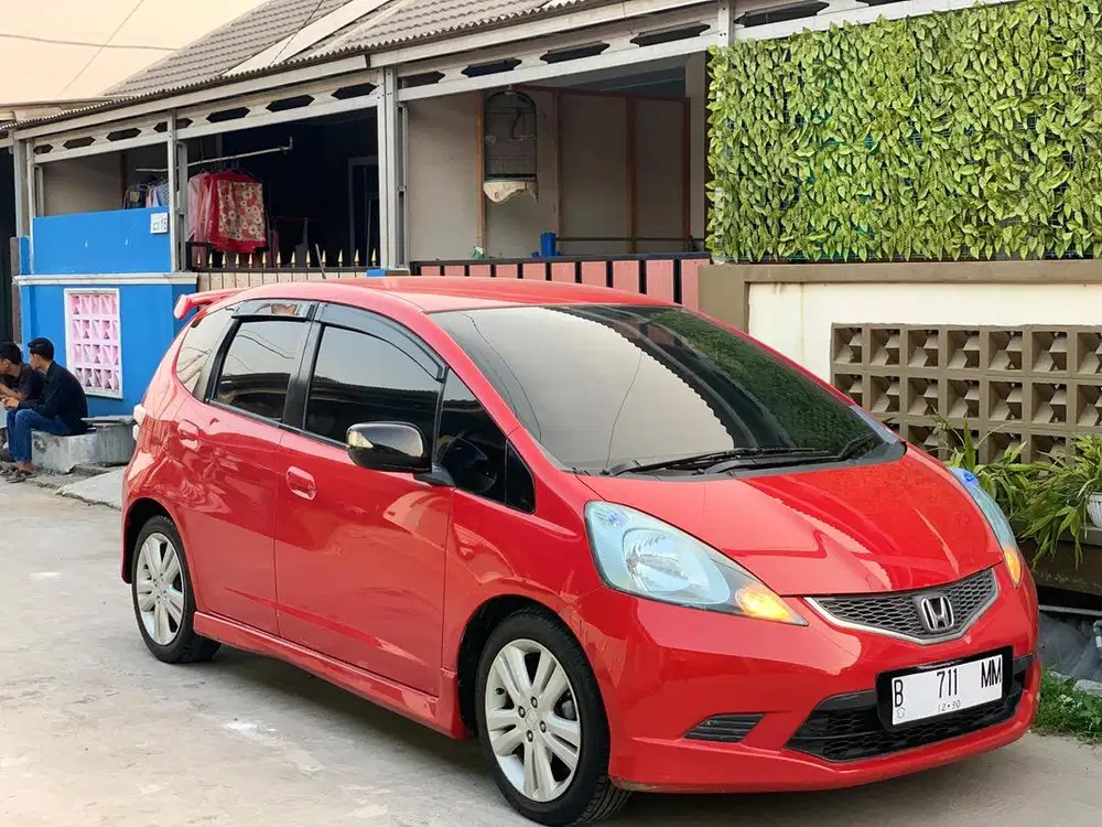 HONDA JAZZ RS METIC