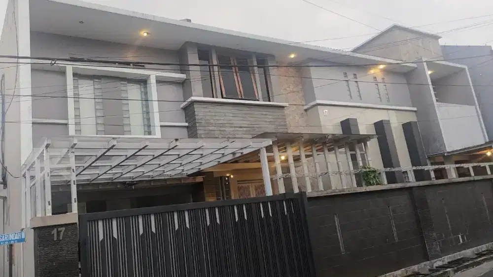 Rumah 2 Lantai Minimalis Lokasi Strategis