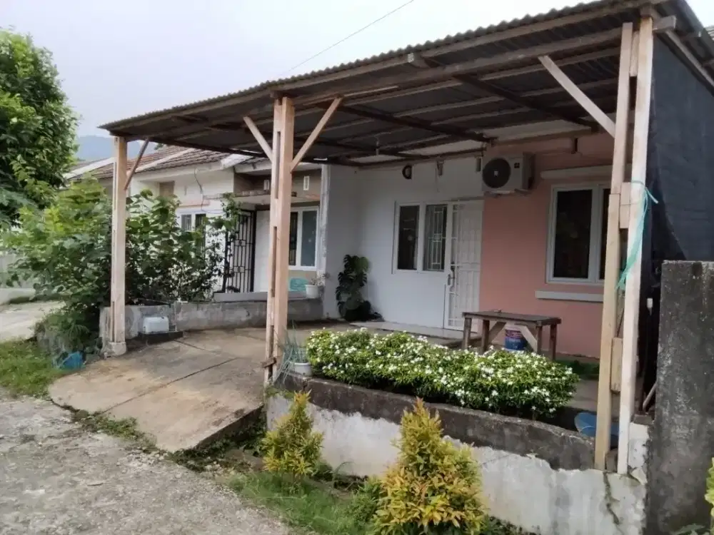 DIJUAL RUMAH SIAP HUNI DI GREEN KARTIKA