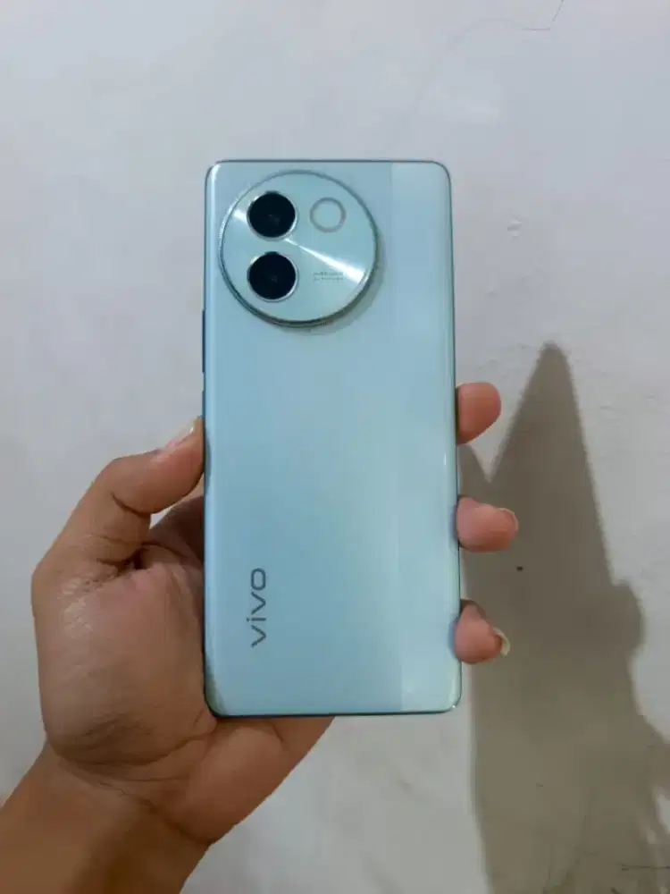 Vivo V30e 5G 8/128GB Resmi Garansi on