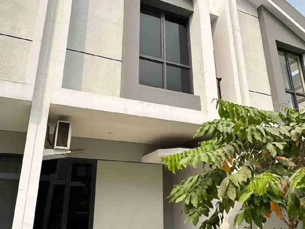 Dijual Rumah Cantik Bangunan 2 Lantai di Cluster Kana Harapan Indah Kota Bekasi