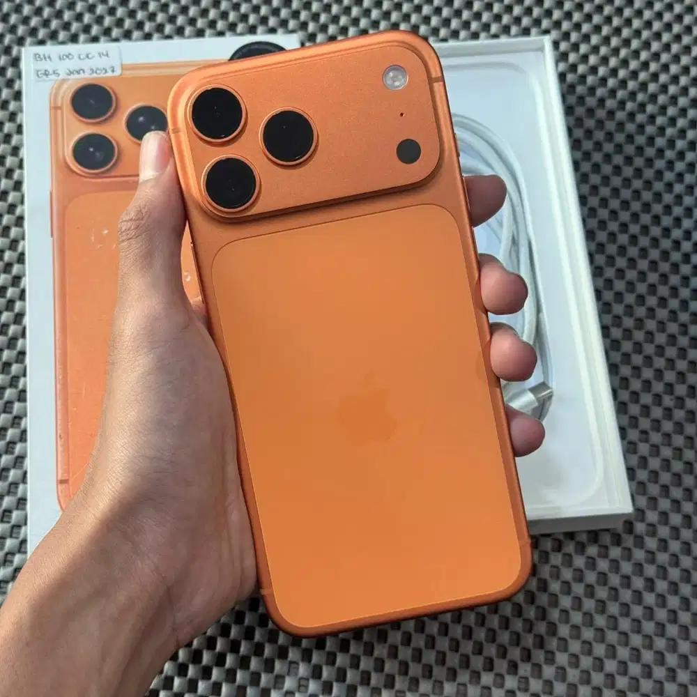 iPhone 17 Pro Max 256GB Cosmic Orange Garansi Resmi iBox