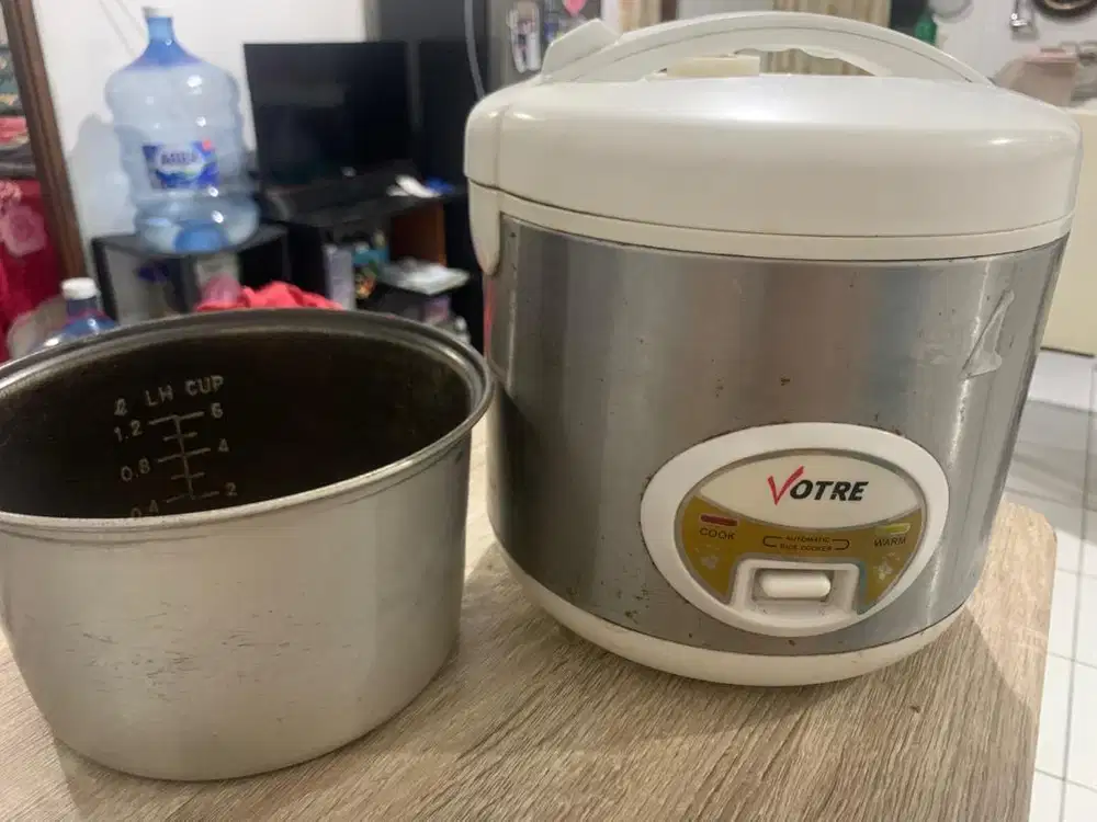Magicom rice cooker 1.2 liter votre by advance bekas apa adanya