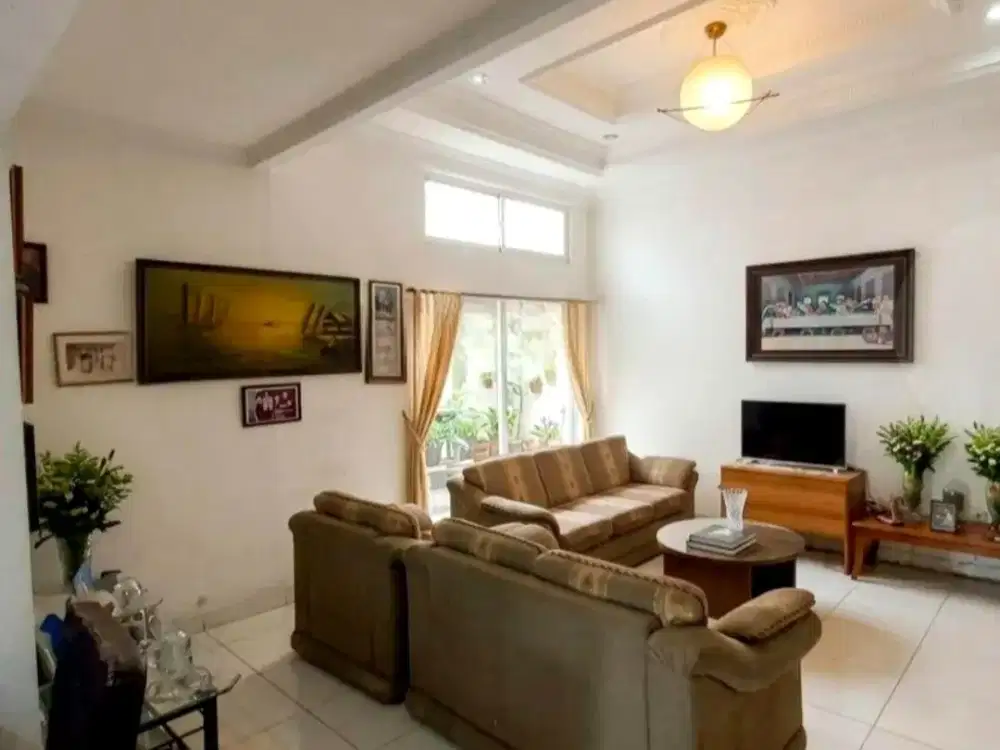 Rumah Di Villa Melati Mas BSD