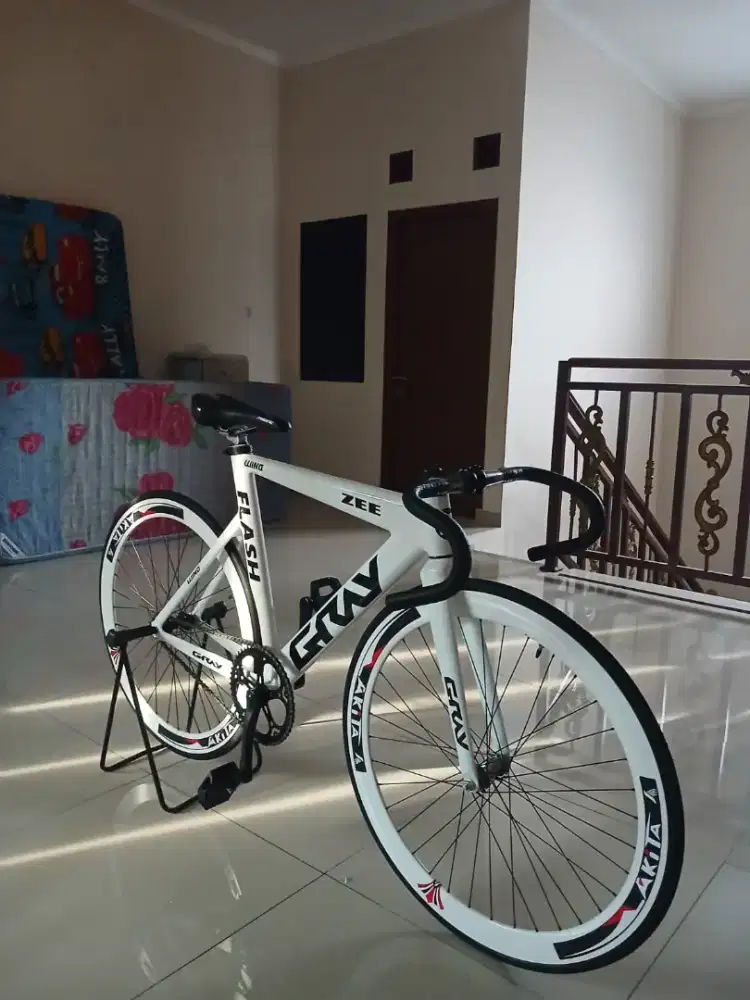 sepedah fixie custom