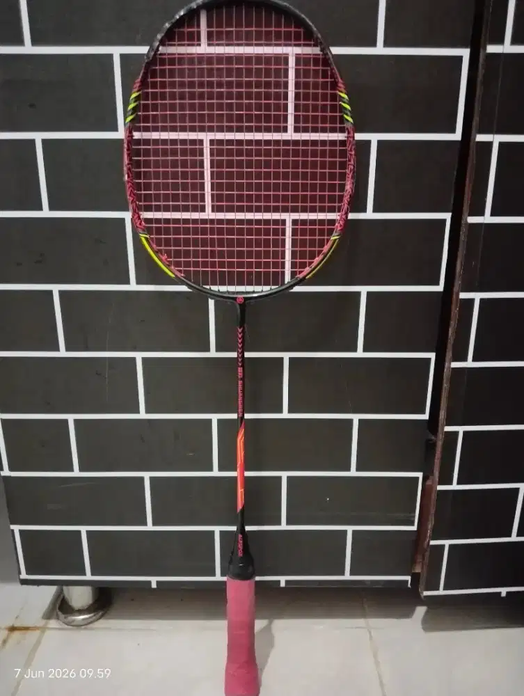 Raket 9U (max 35lbs) tension 27