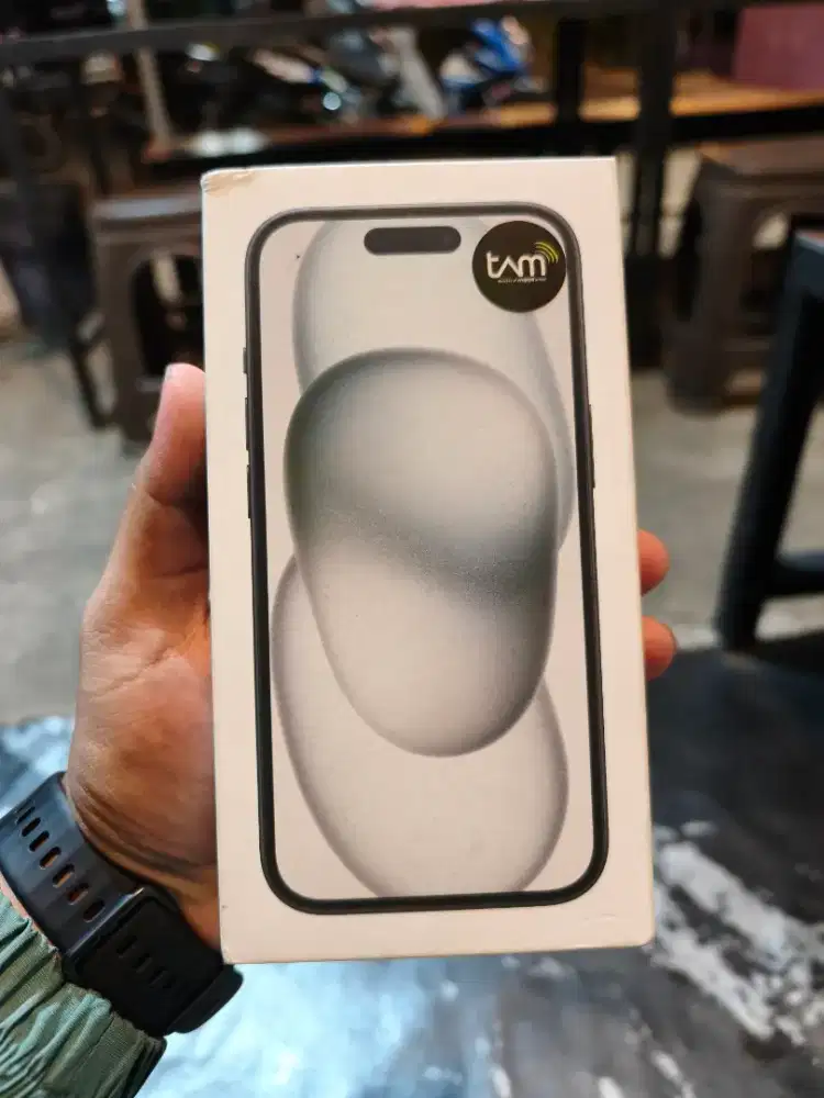 iPhone 15 128gb ibox garansi resmi