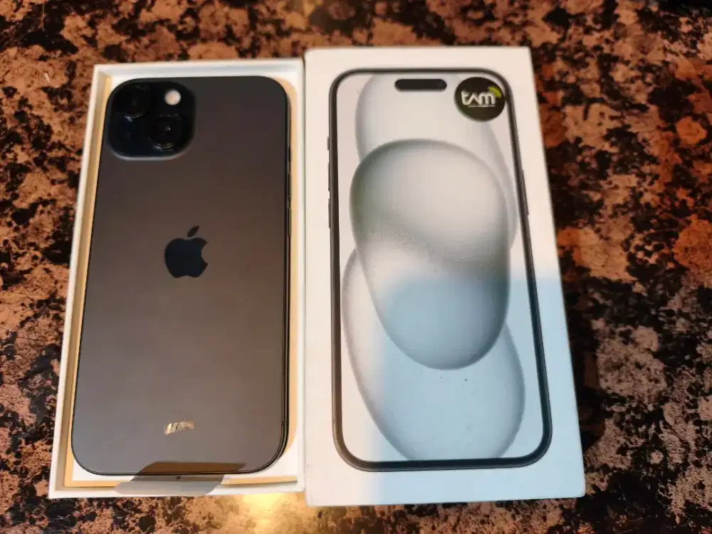 iPhone 15 garansi resmi ibox