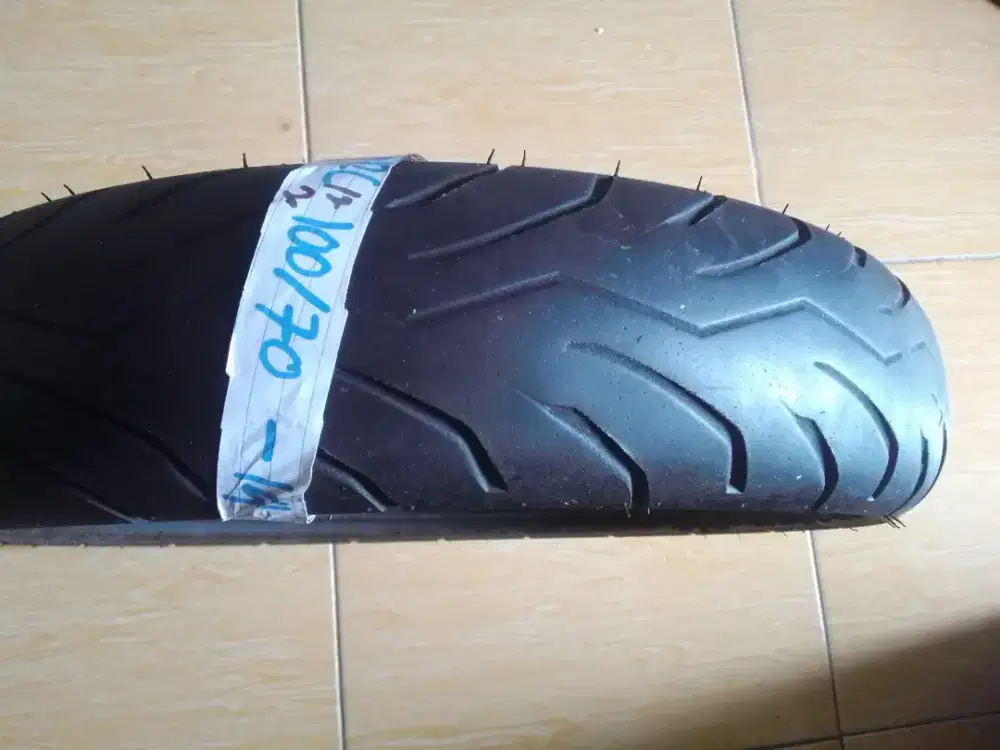 Ban seken non tubeless motor berhadiah ban dalam n pompa mini baru