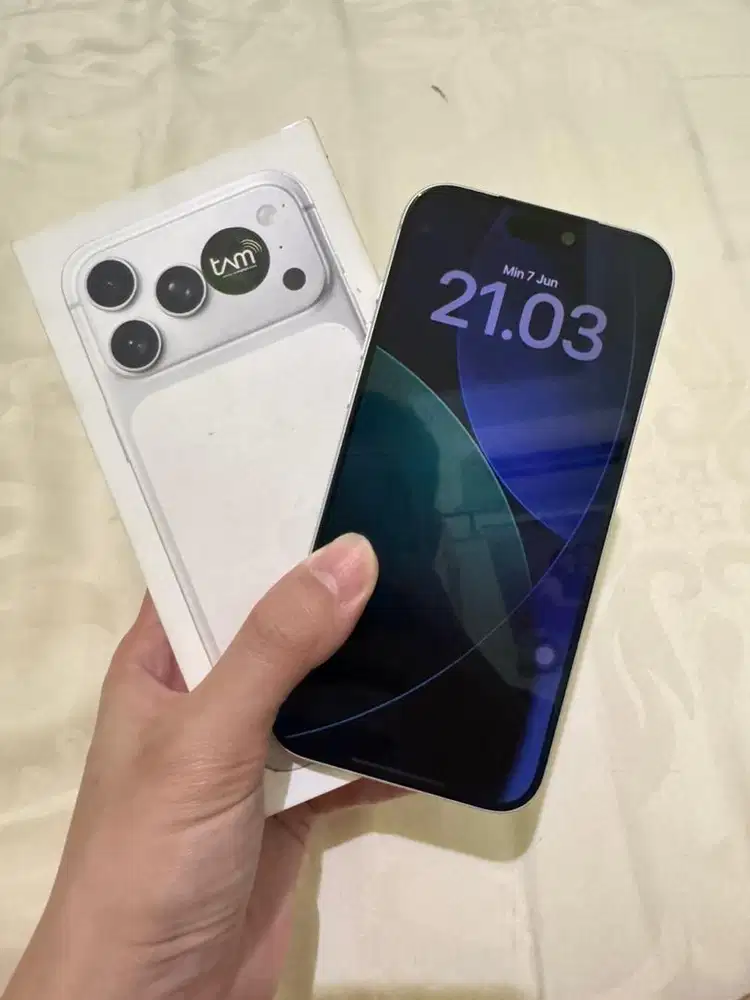 BU IPhone 17 Pro Max 512GB IBOX Like new cuma pakai 1 bulan