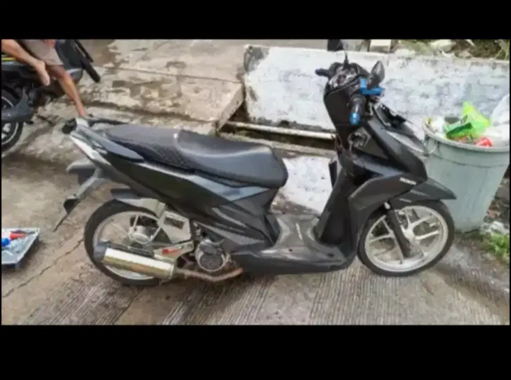 Motor bekas sperti baru