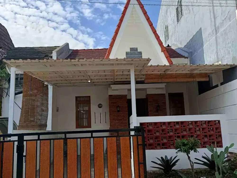 dikontrakan rumah di Sentul city bagus siap huni