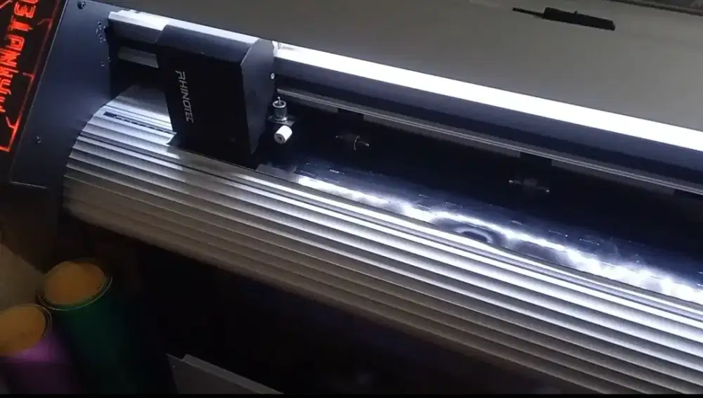 Mesin Plotter Cutting Sticker Rhinotec RC60 Xa Series