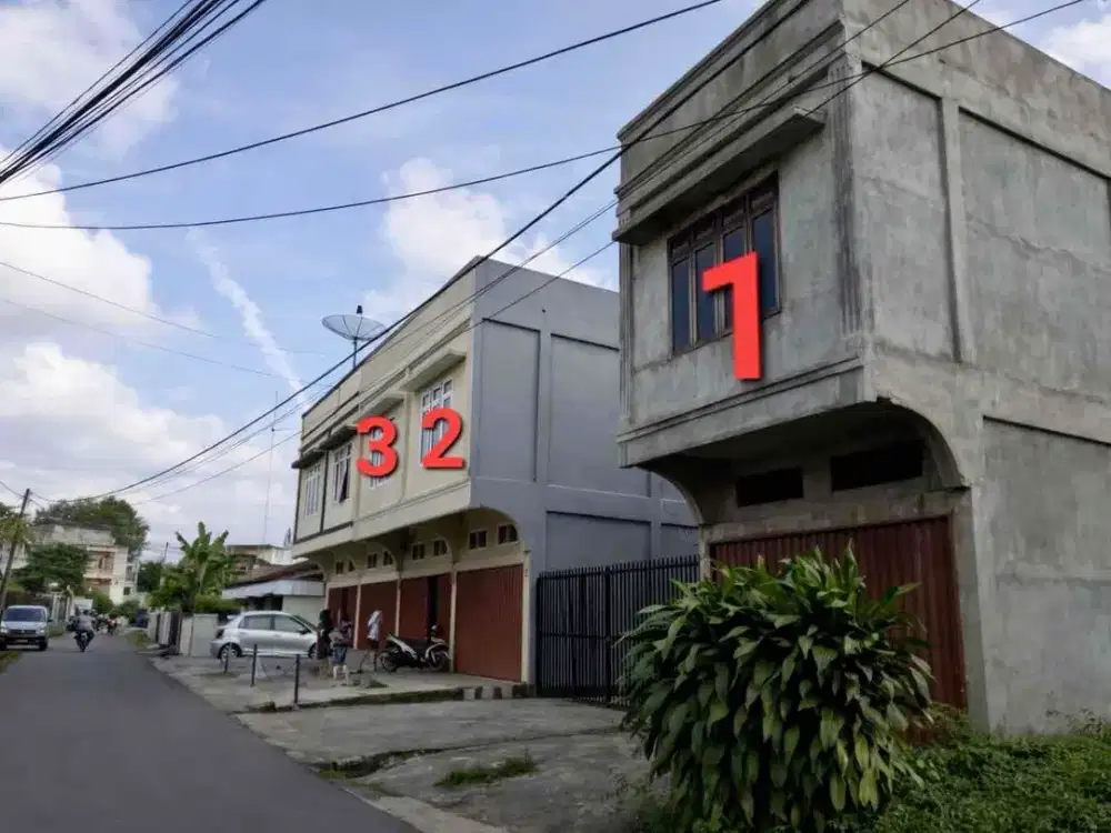 DiJual 3 RUKO DI JELUTUNG JAMBI Bisa Untuk Usaha & Tempat Tinggal