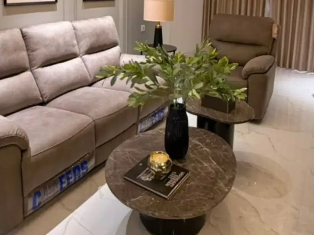 La Viz 2BR Private Lift Full Furnish Pakuwon Mall
