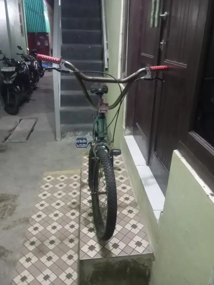 Di jual sepeda bmx jadul