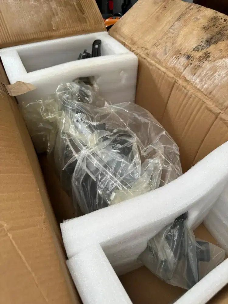 headlamp fortuner 2019