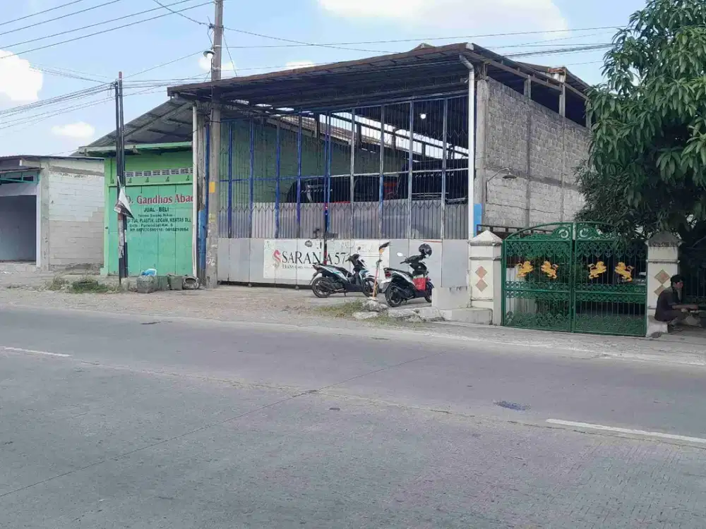 gudang  dijual  solo di wonorejo gondangrejo Karanganyar akses kontainer