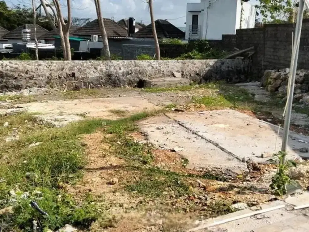 Cocok Bangun Villa Dijual Kavling Hook Nusa Dua Bali Dekat Jalan Utama