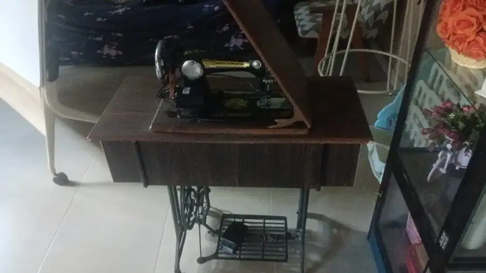 Mesin jahit singer