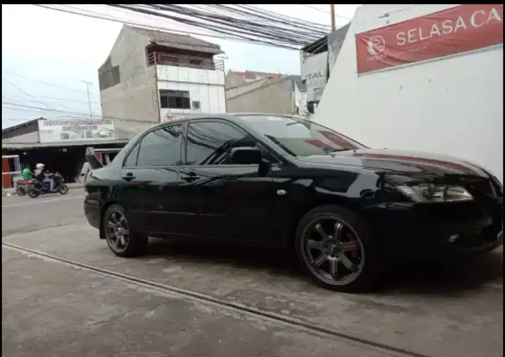 Mitsubishi Lancer Cedia cs5 2004 MT