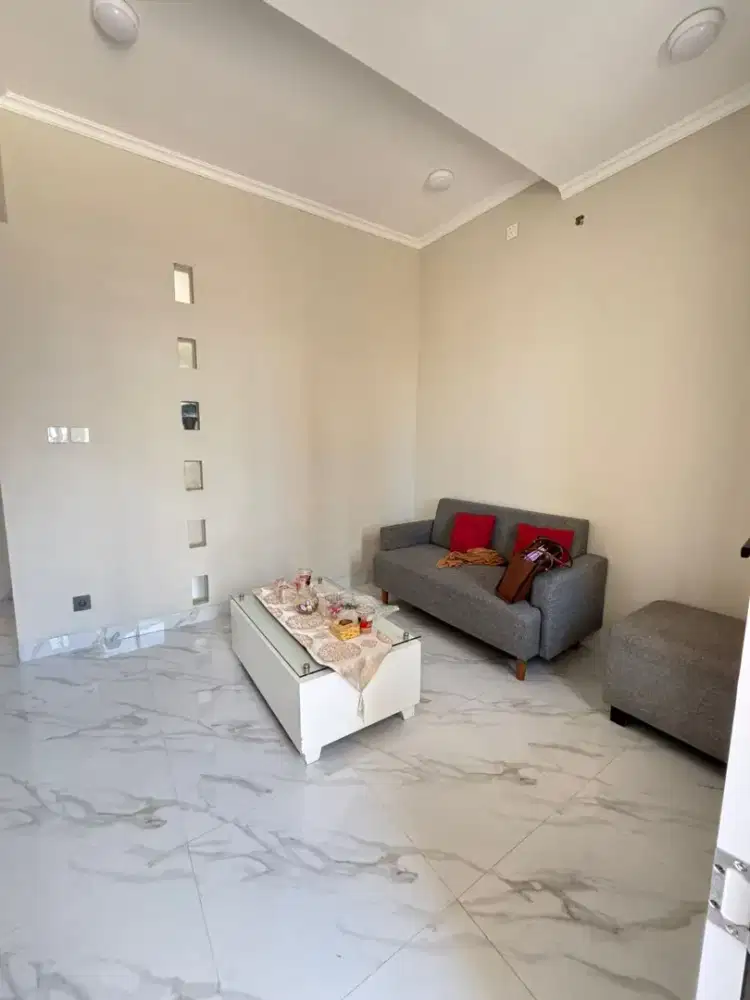 DIJUAL RUMAH READY LT.120, 5 KAMAR TIDUR