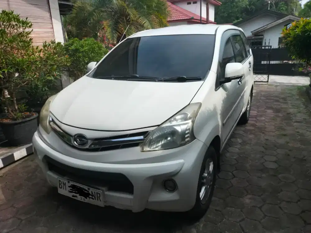Mobil Xenia R Sporty Matic Tahun 2013