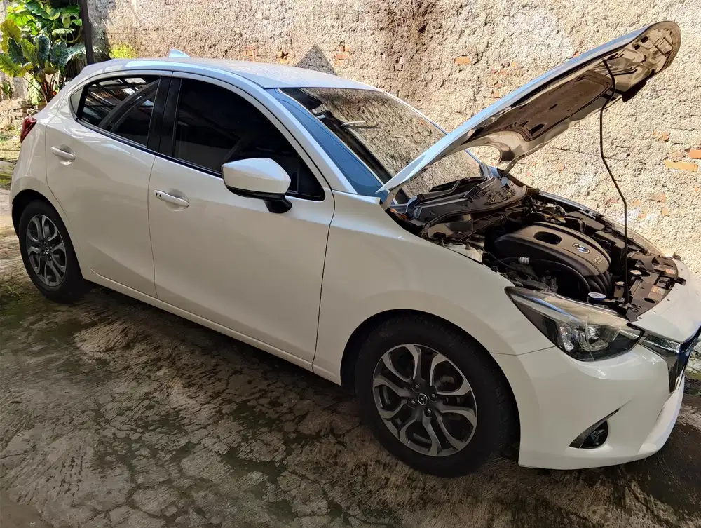 Mazda 2 2017 Bensin