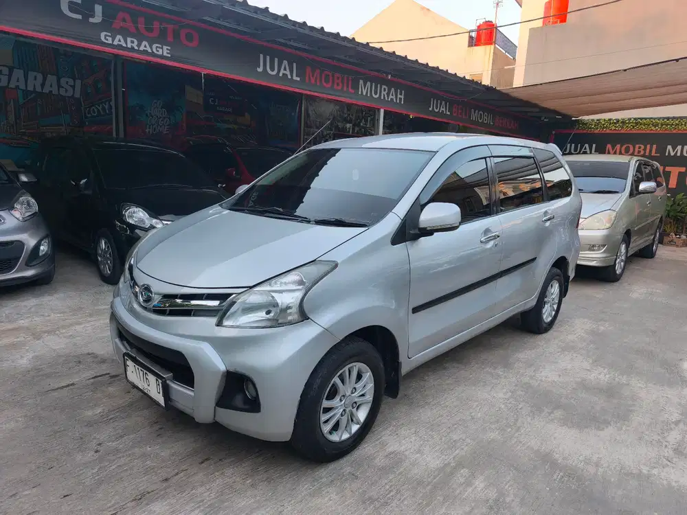 Xenia R Deluxe 2012 Manual