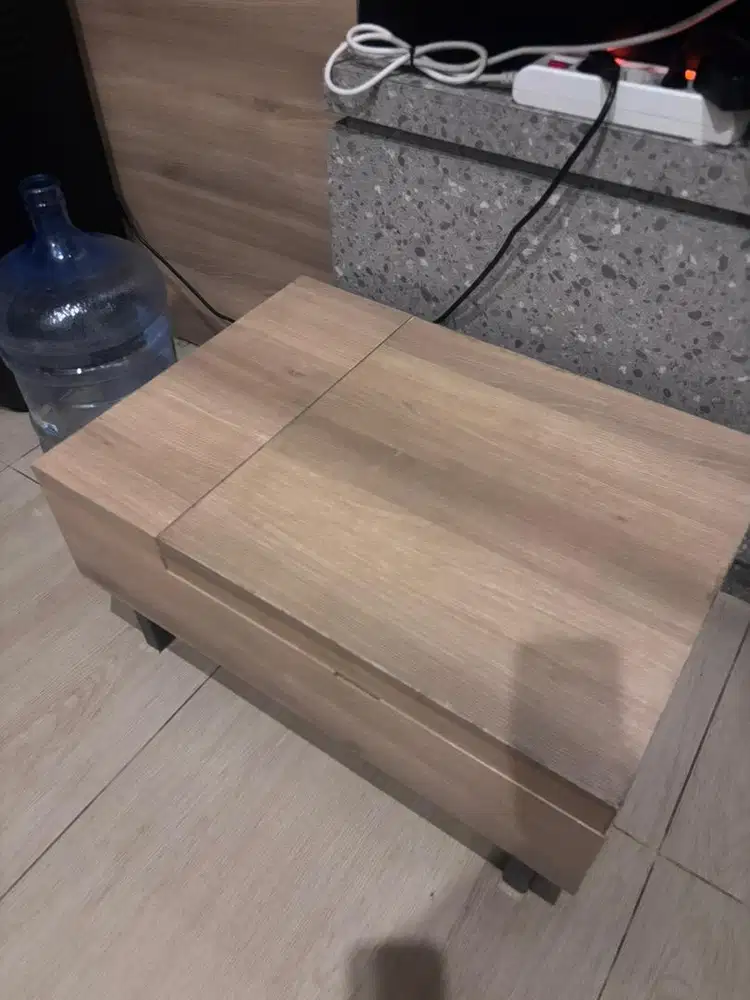 Coffee table coklat muda kayu