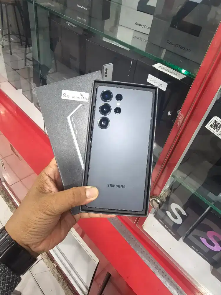 Samsung S25 ultra 12/512gb black like new fullset