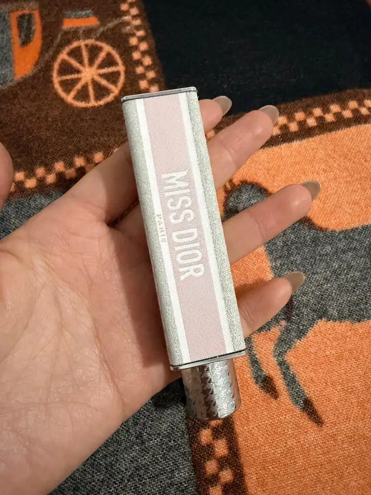 DIOR Miss Dior Mini Miss Solid Perfume 3.2g Original - Isi 50%