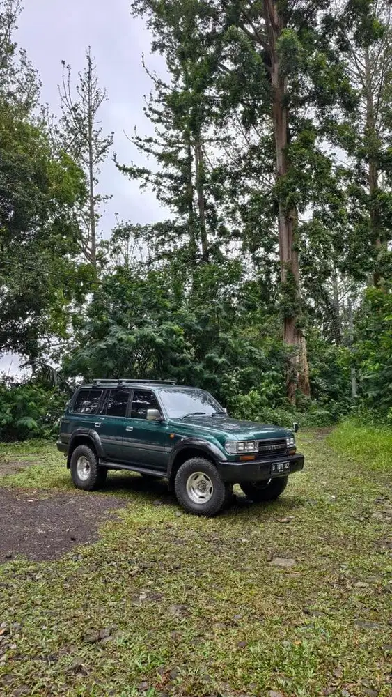 Toyota Land Cruiser VX100 Turbo Diesel