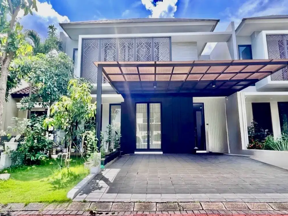 DISEWAKAN RUMAH EMERALD MANSION CITRALAND TERDEPAN FURNISH MEWAH