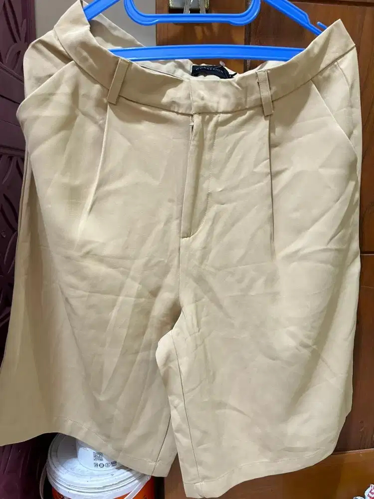 Celana pendek wanita size 14 coklat krem murah