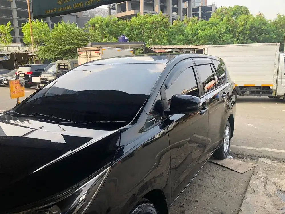 Toyota Innova Reborn G Diesel 2.4 AT Matic - 2020